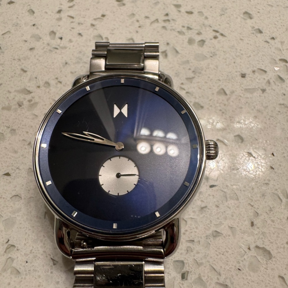 MVMT Blue and Silver Wearable Watch